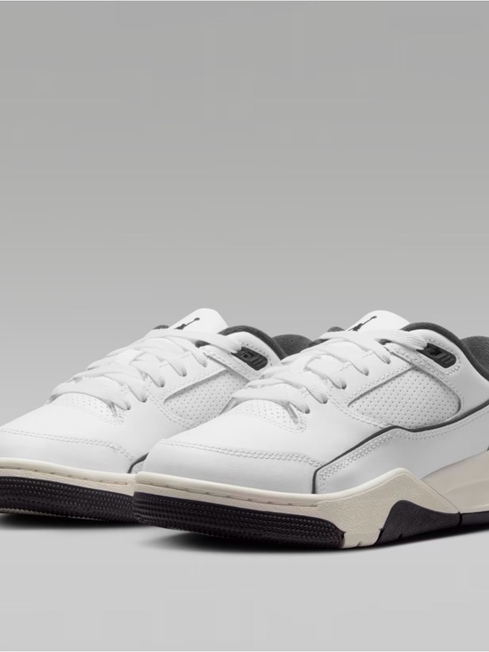 Jordan Other - Jordan Sneakers Black and White